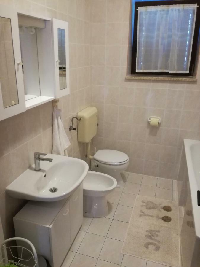 Apartment Vesna Veleniki Exteriör bild